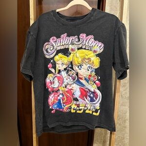 Sailor Moon | Graphic T-Shirt | Black | Large
